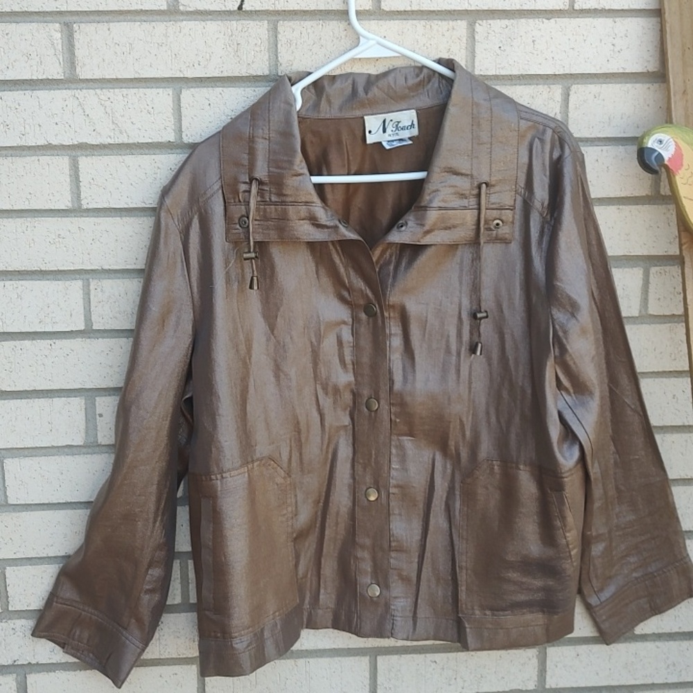 Gold Jacket** - Picture 4 of 10